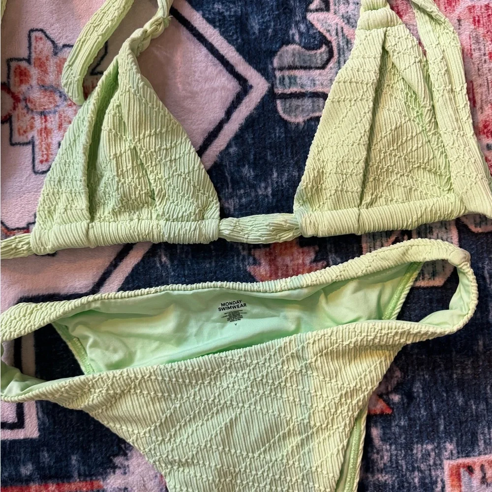 Monday Swimwear Bikini Set - Picture 3 of 4